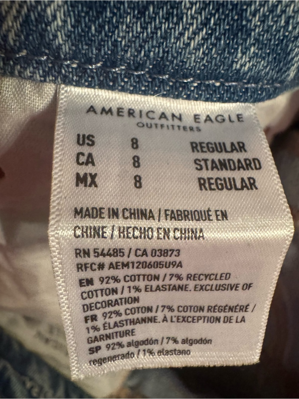 American Eagle Curvy 90s Straight Distressed Jeans - Women's Size 8 - Picture 5 of 8
